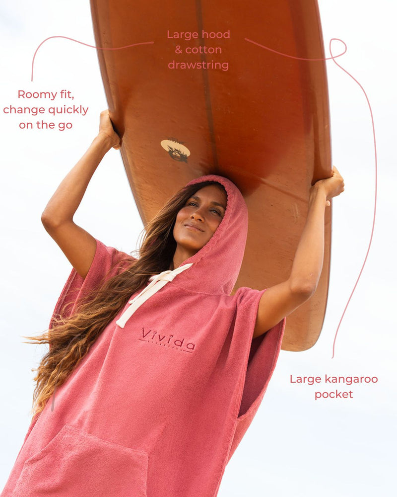 Features of a Vivida Essential Poncho Towel Pink