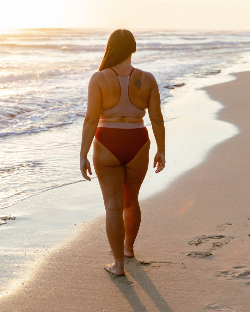 Nefeli Reversible Surf Bikini Bottom - Rhubarb Red/Misty Rose back