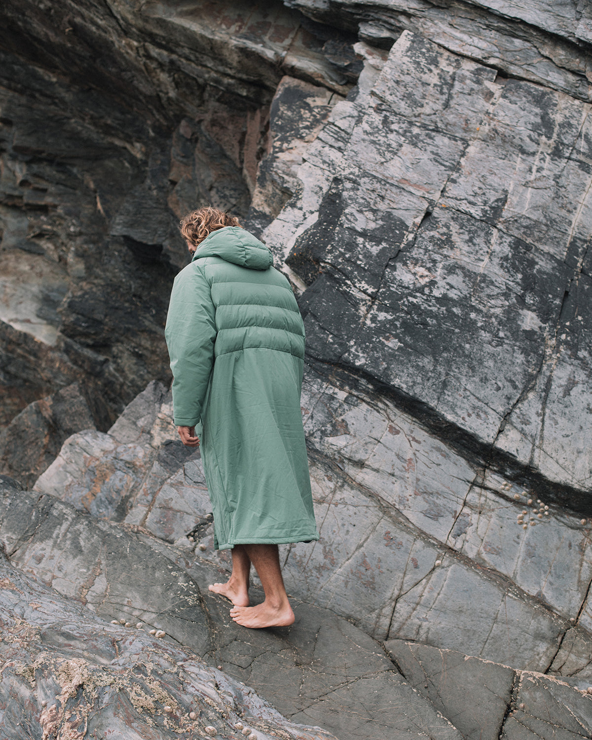 Puffer Drying & Changing Robe - Aventurine Green – Vivida